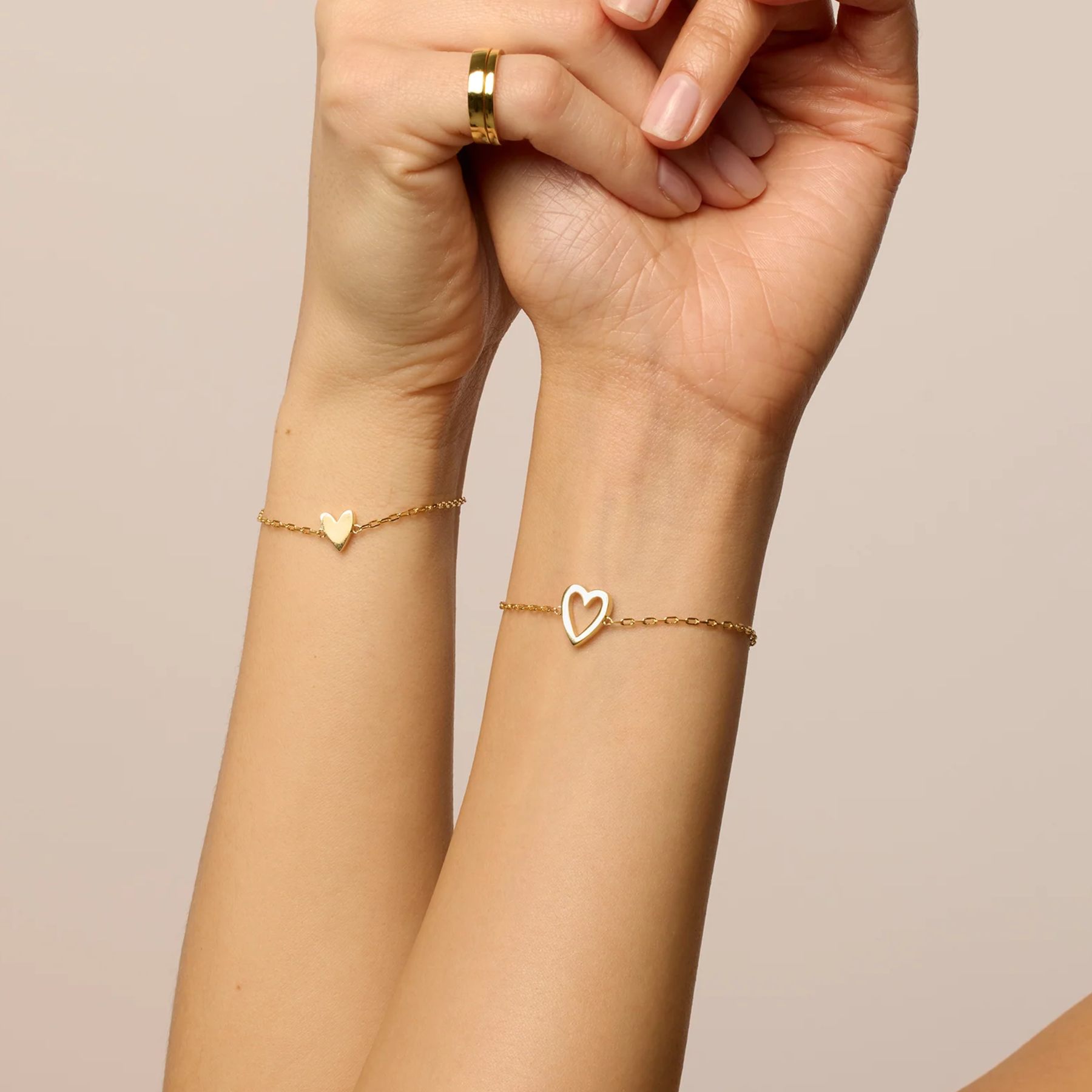Deus® Pulseras Corazón Compartido de Oro 14K